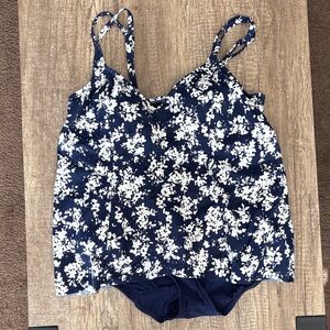 Croft & Barrow Navy and White Floral one piece swimsuit, size 14